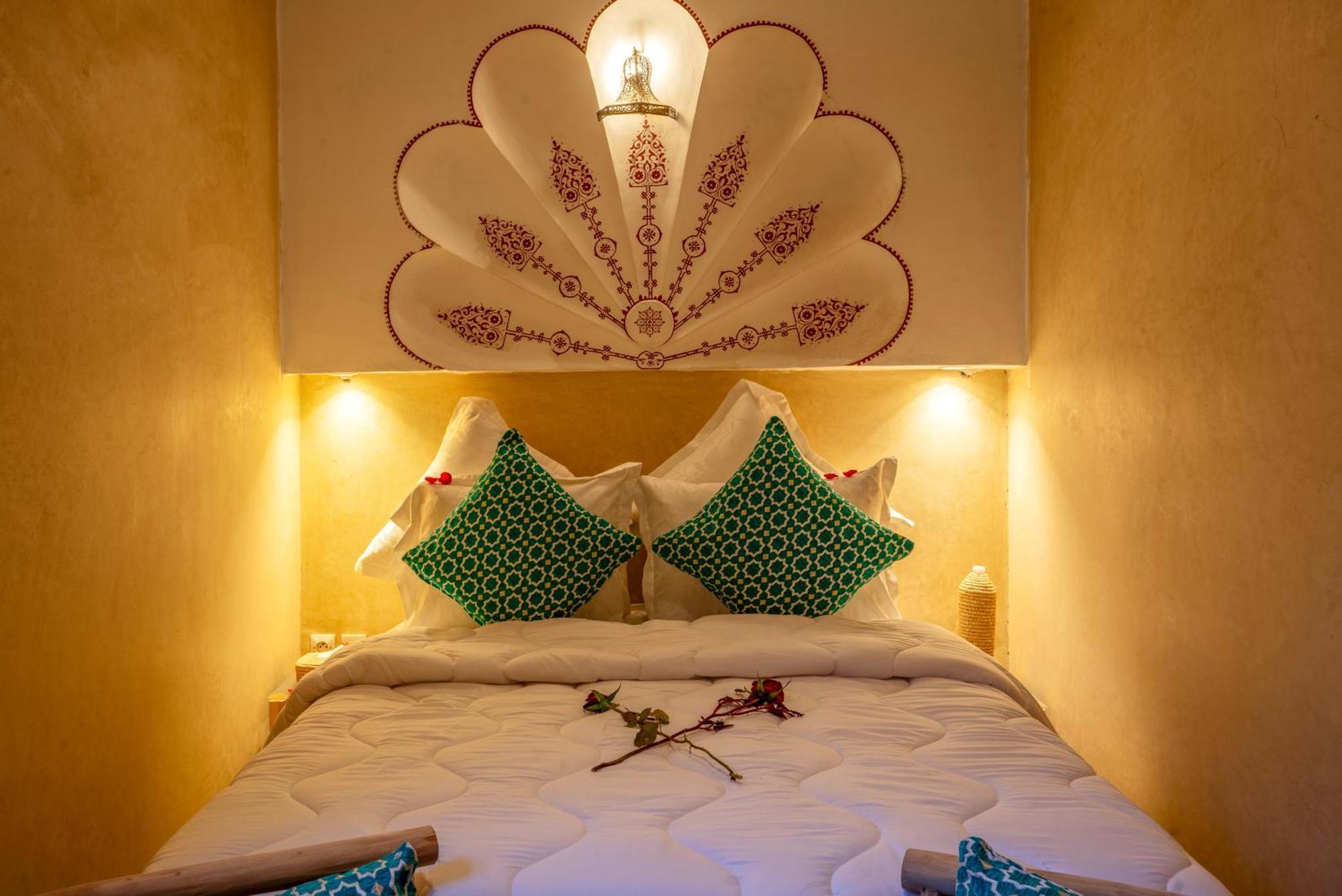 Riad Le Graff Pink マラケシュ エクステリア 写真