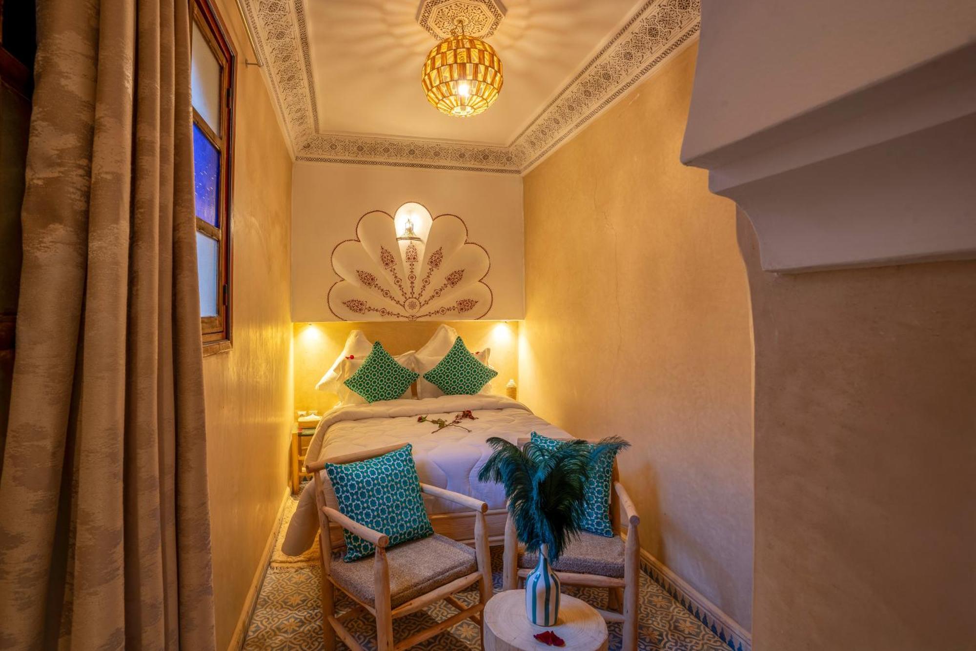 Riad Le Graff Pink マラケシュ エクステリア 写真
