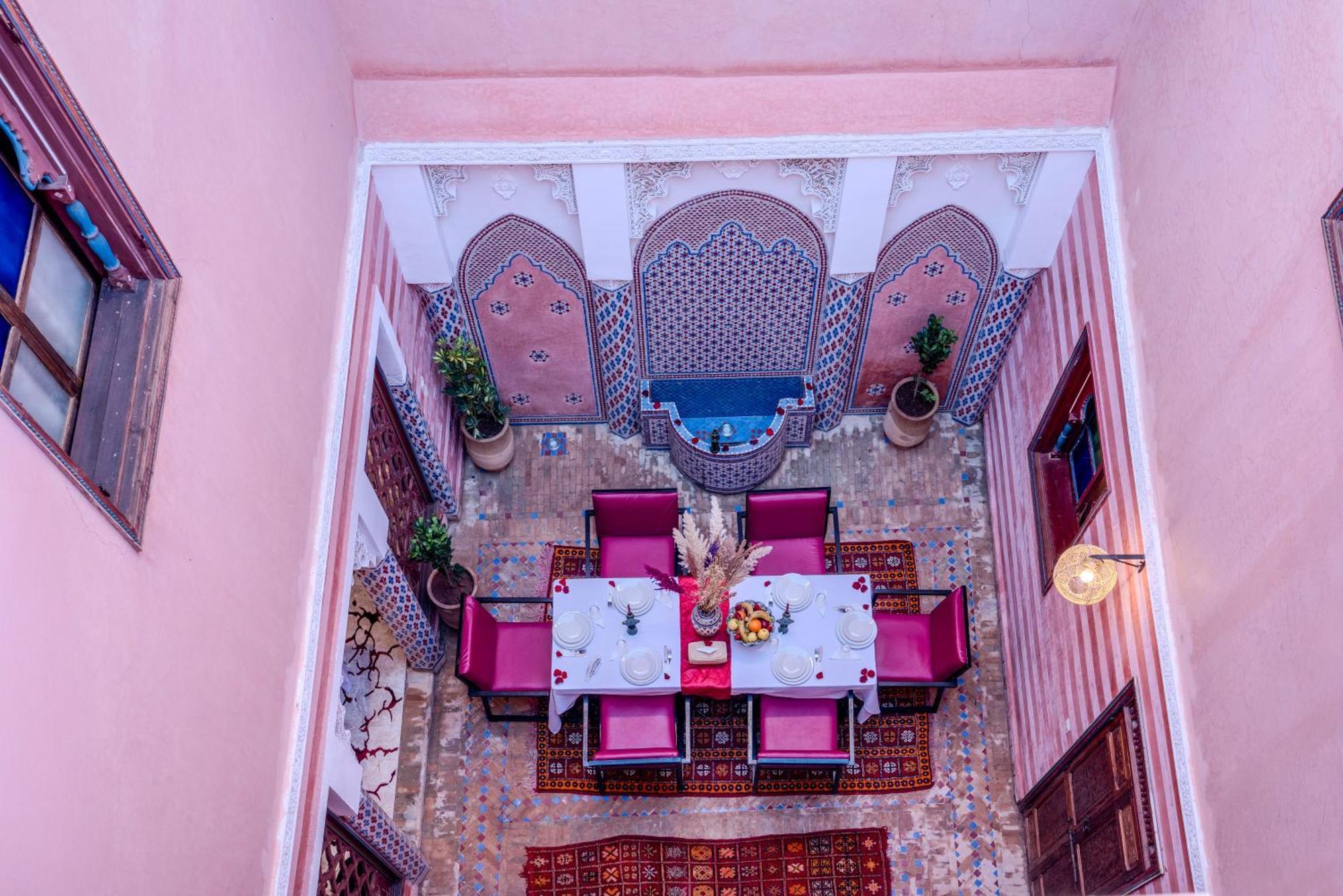 Riad Le Graff Pink マラケシュ エクステリア 写真
